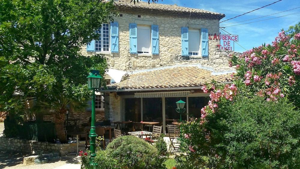 Logis Auberge De Tavel Екстериор снимка