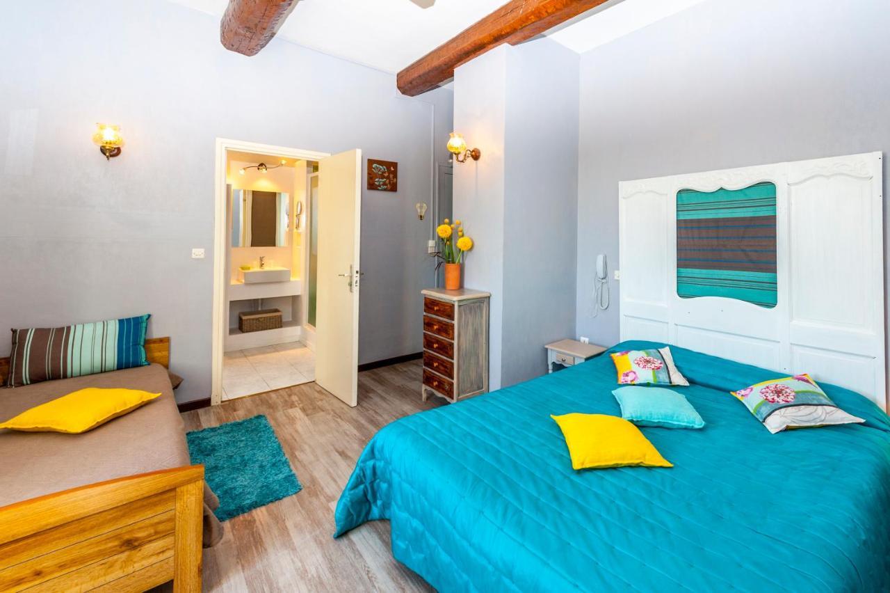Logis Auberge De Tavel Екстериор снимка