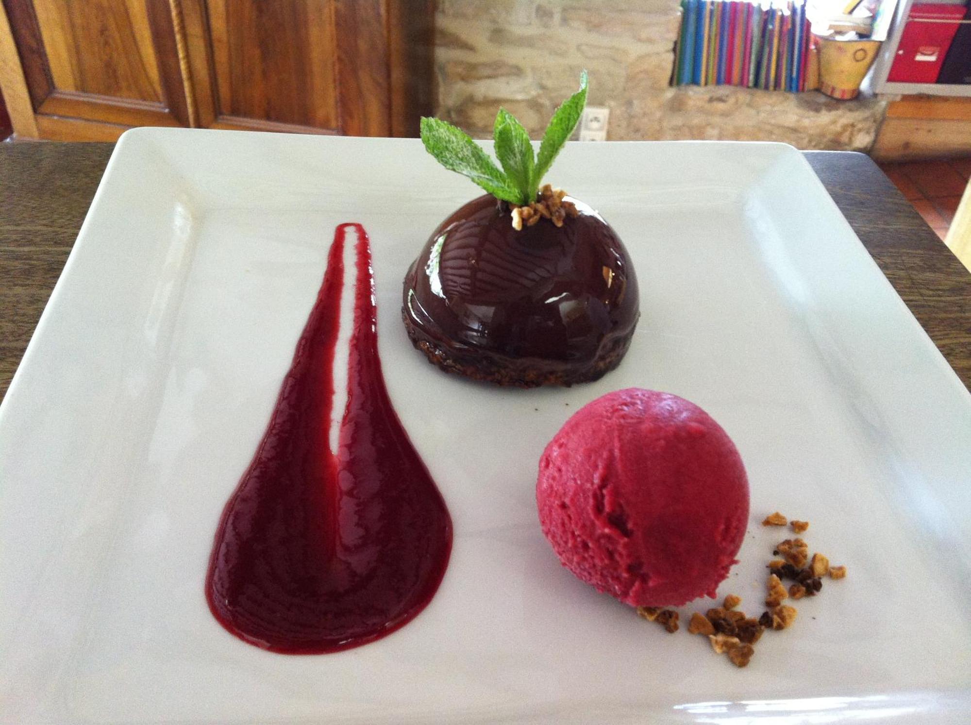 Logis Auberge De Tavel Екстериор снимка